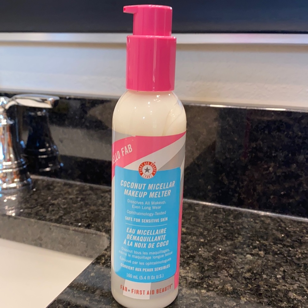 First Aid Beauty Coconut Miscellar Makeup Melter